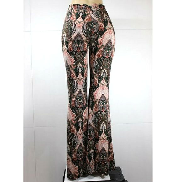 New TRIPLE SEVEN Boho Chic Print Flare Leg Pants in hunter green - Picture 3 of 9